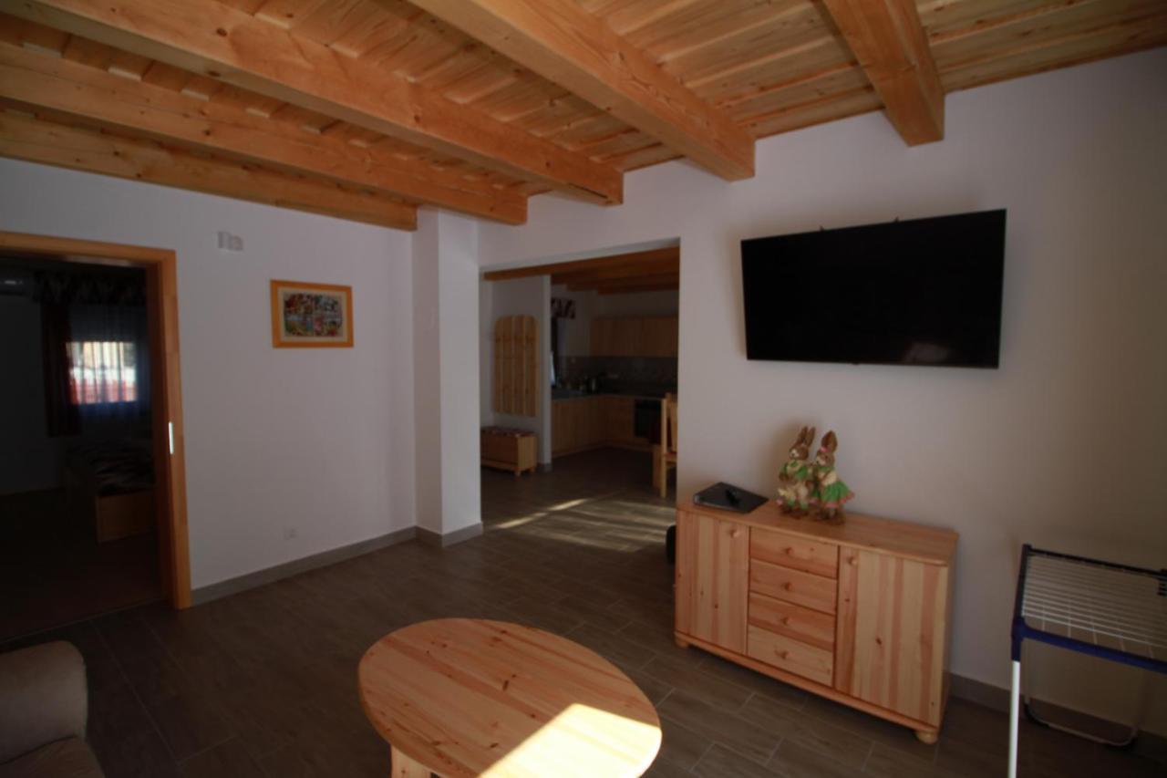 Boni Apartmanok Гедькив Екстер'єр фото