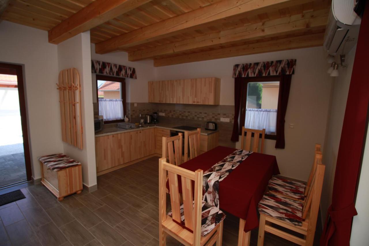 Boni Apartmanok Гедькив Екстер'єр фото